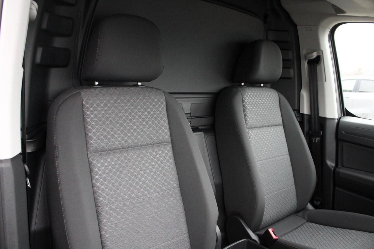 Ford TRANSIT CONNECT 1.5 EcoBoost PHEV L2 Limited 150pk | Ford Voorraad | Laadvloerbescherming hout | Driver Assistance Pack Trailer