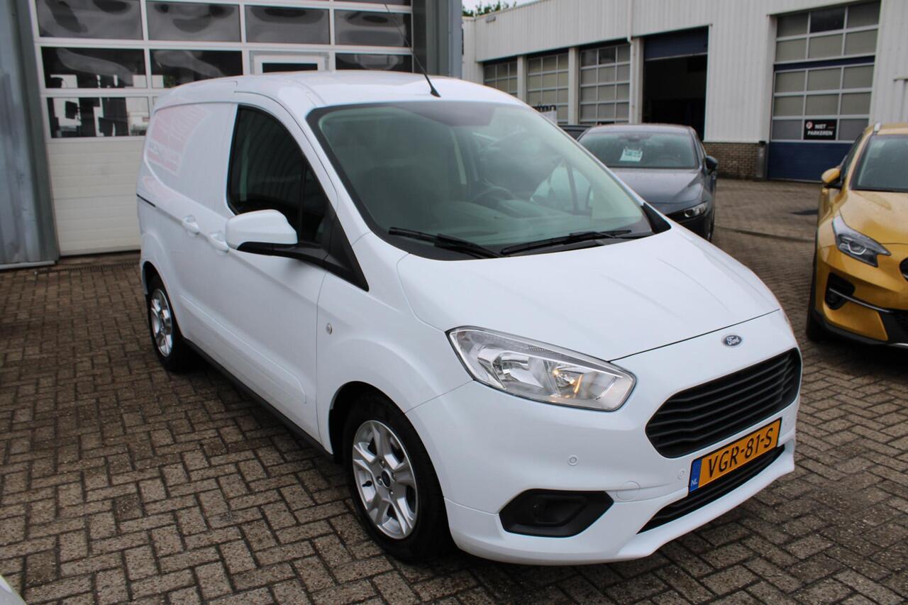 Ford TRANSIT COURIER 1.0 Limited EcoBoost S&S 15363 km absolute nieuwstaat