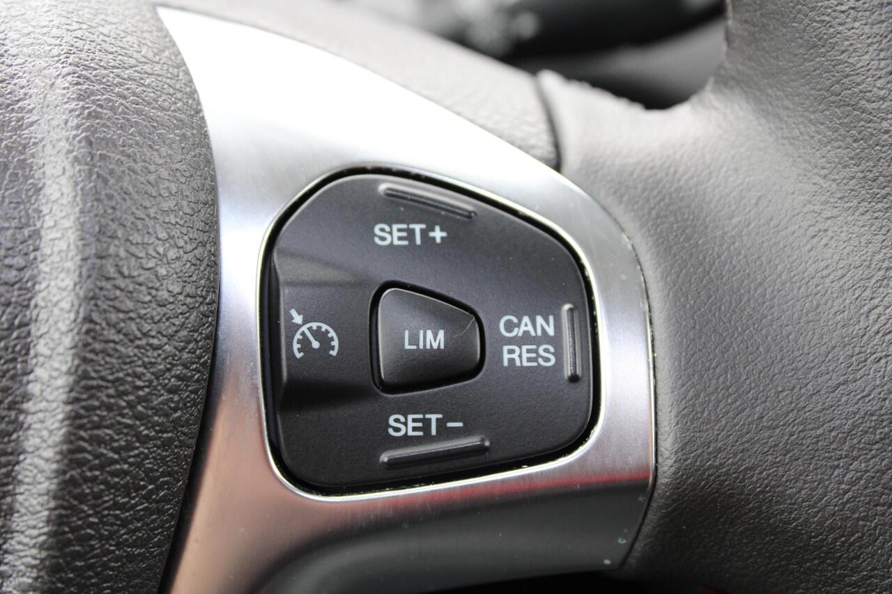 Ford TRANSIT COURIER 1.0 Limited EcoBoost S&S 15363 km absolute nieuwstaat