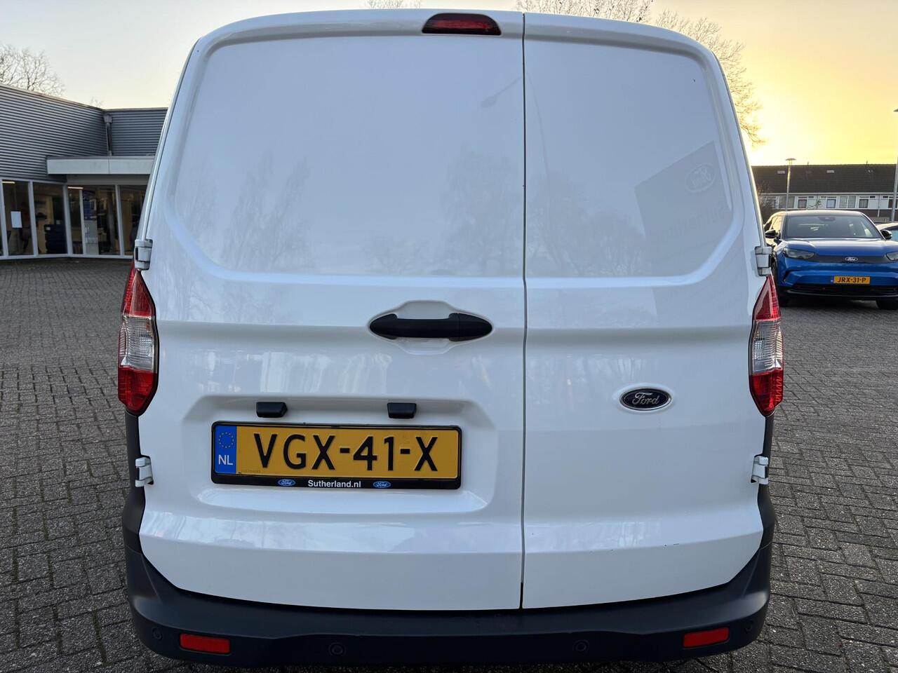 Ford TRANSIT COURIER 1.5 TDCI Trend Duratorq S&S | SCI | 75kpk | Stoelverwarming | Airco | Parkeersensoren
