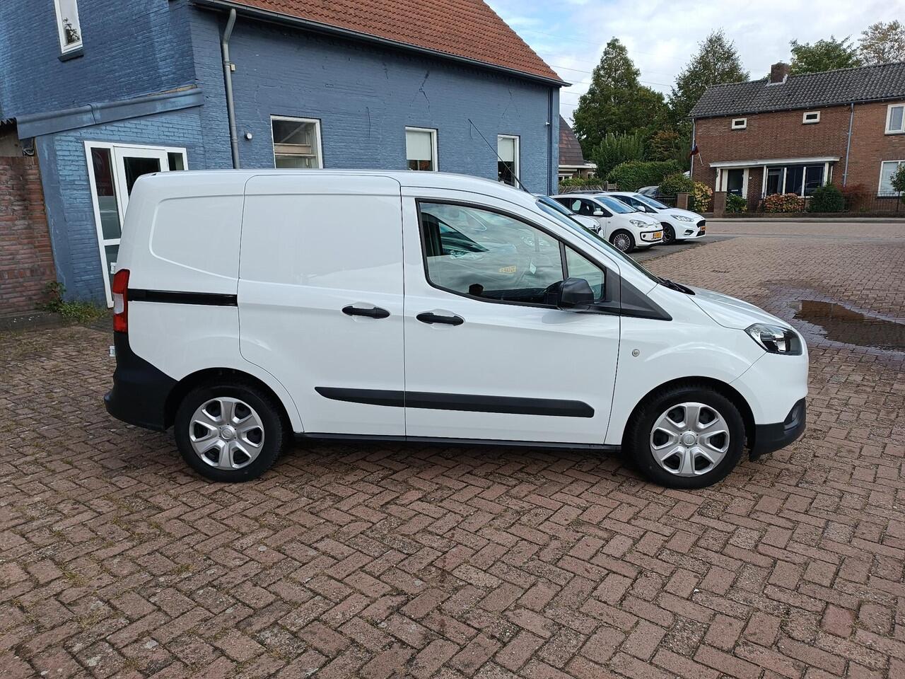 Ford TRANSIT COURIER 1.0 ecoboost, Trend, Bluetooth, parkeersensoren