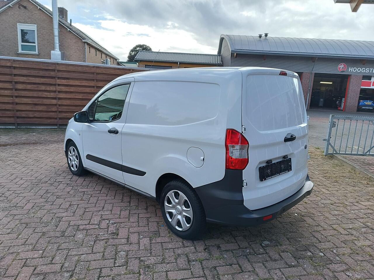 Ford TRANSIT COURIER 1.0 ecoboost, Trend, Bluetooth, parkeersensoren