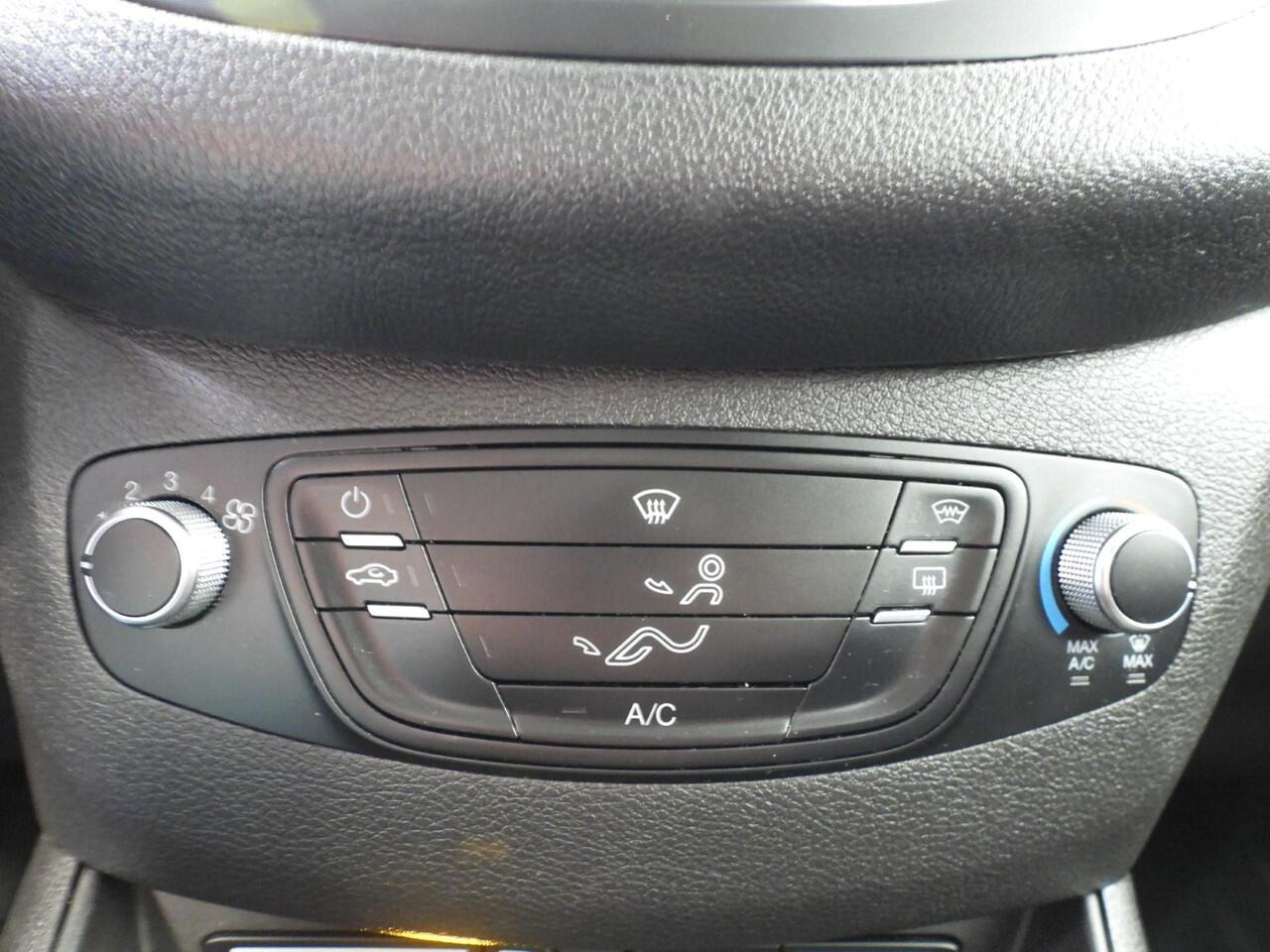 Ford TRANSIT COURIER 1.0 Trend EcoBoost AIRCO/BLUETOOTH/SCHUIFDEUR!