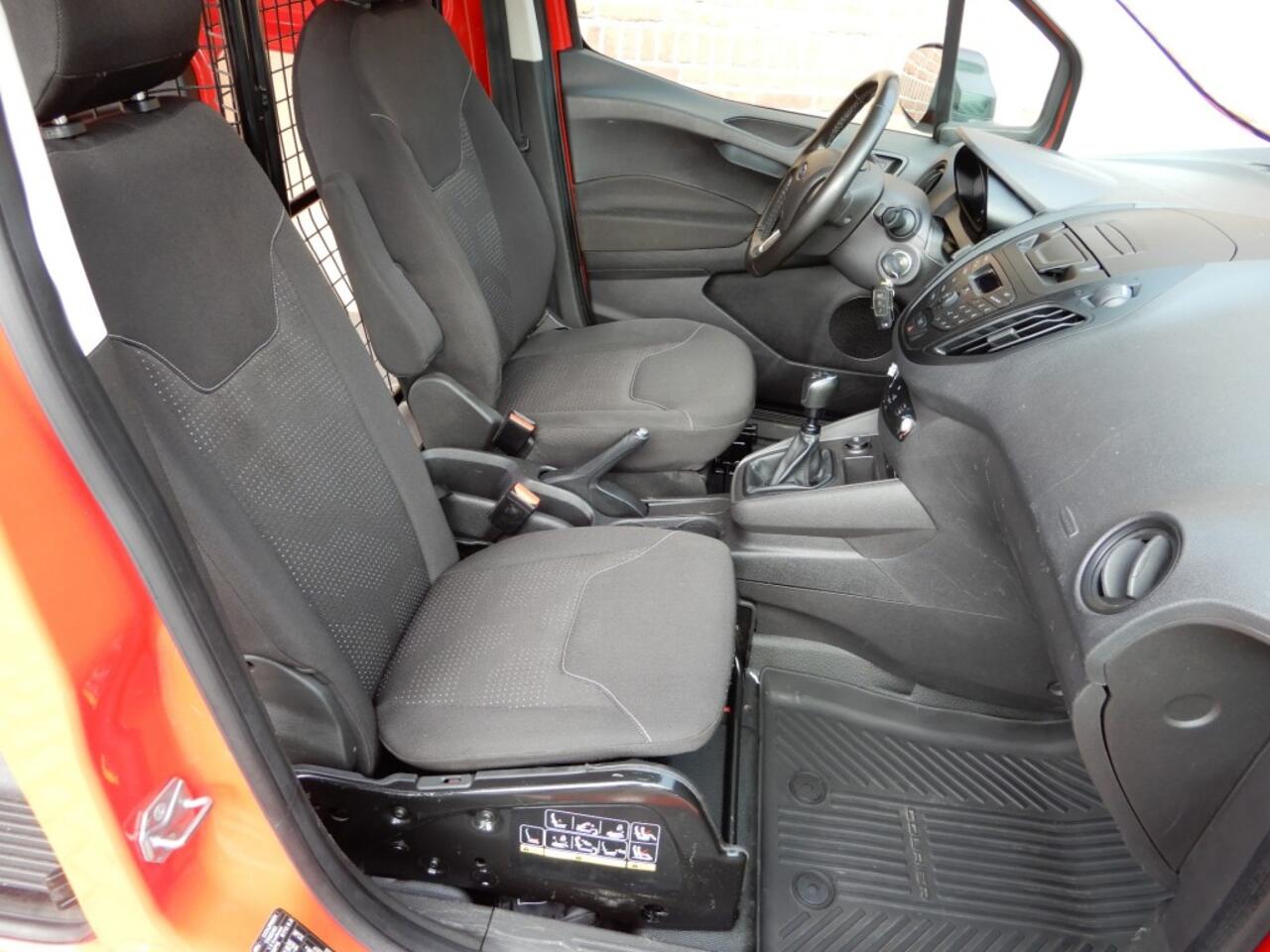 Ford TRANSIT COURIER 1.0 TREND ECOBOOST SenS BENZINE