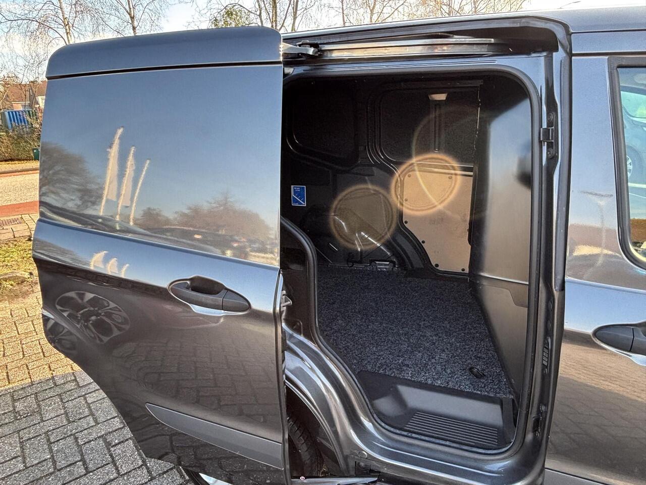 Ford TRANSIT COURIER 1.0 Trend EcoBoost S&S | SCI | 100pk | Trekhaak | Cruise Control | Airco |