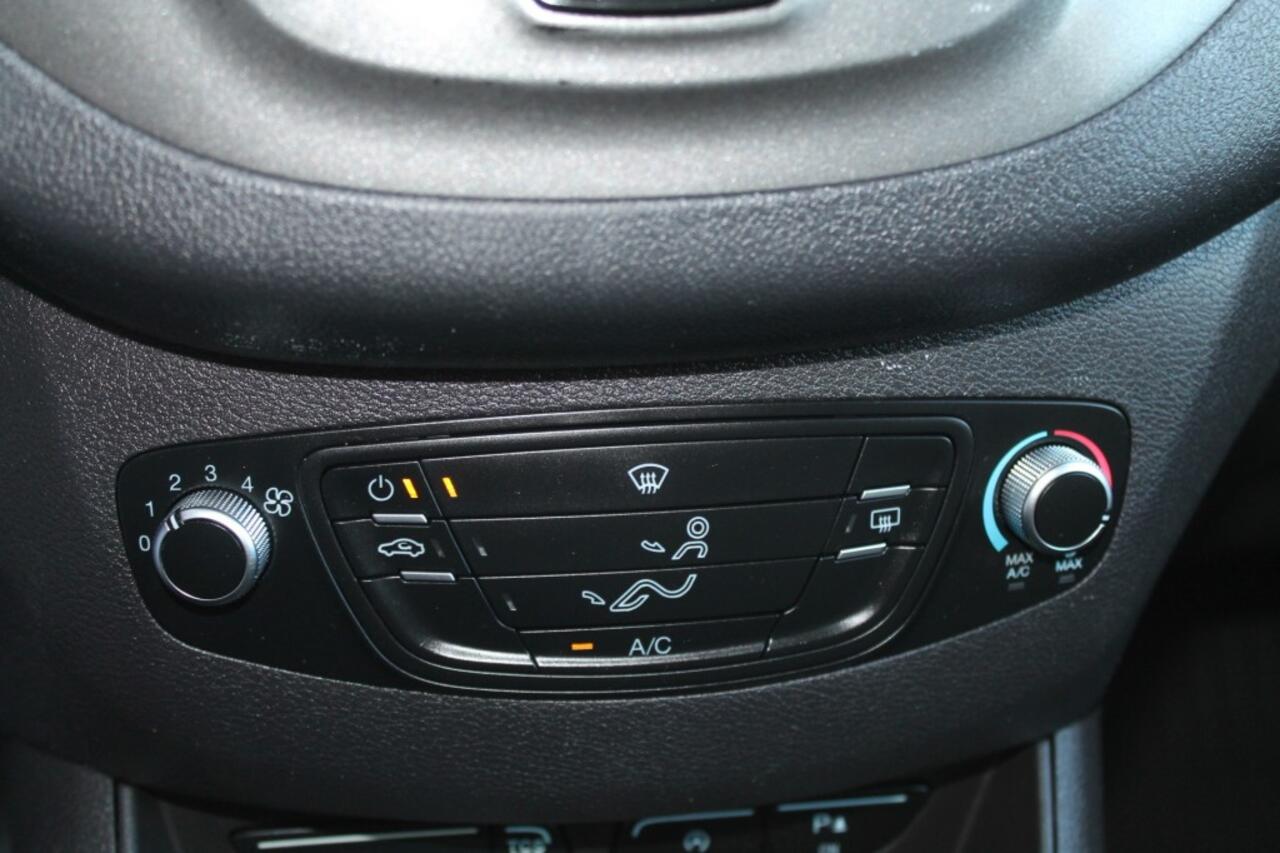 Ford TRANSIT COURIER 1.5 TDCI TREND AIRCO CRUISE NAVI 2x ZIJDEUR