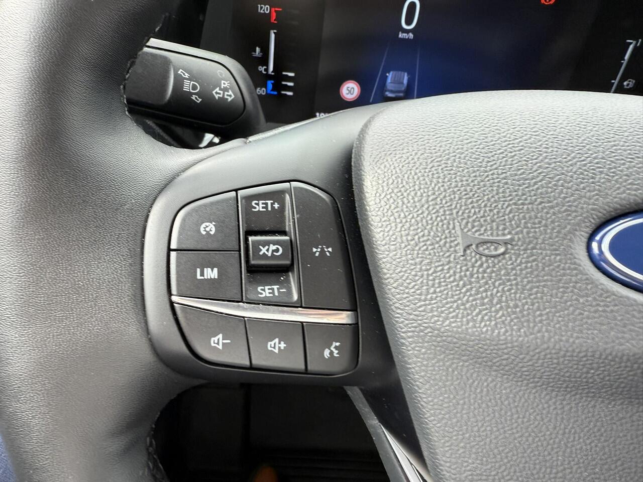 Ford TRANSIT COURIER 1.0 EcoBoost Trend | SCI | 125pk | Automaat | Winterpack | Trekhaak | Achteruitrijcamera