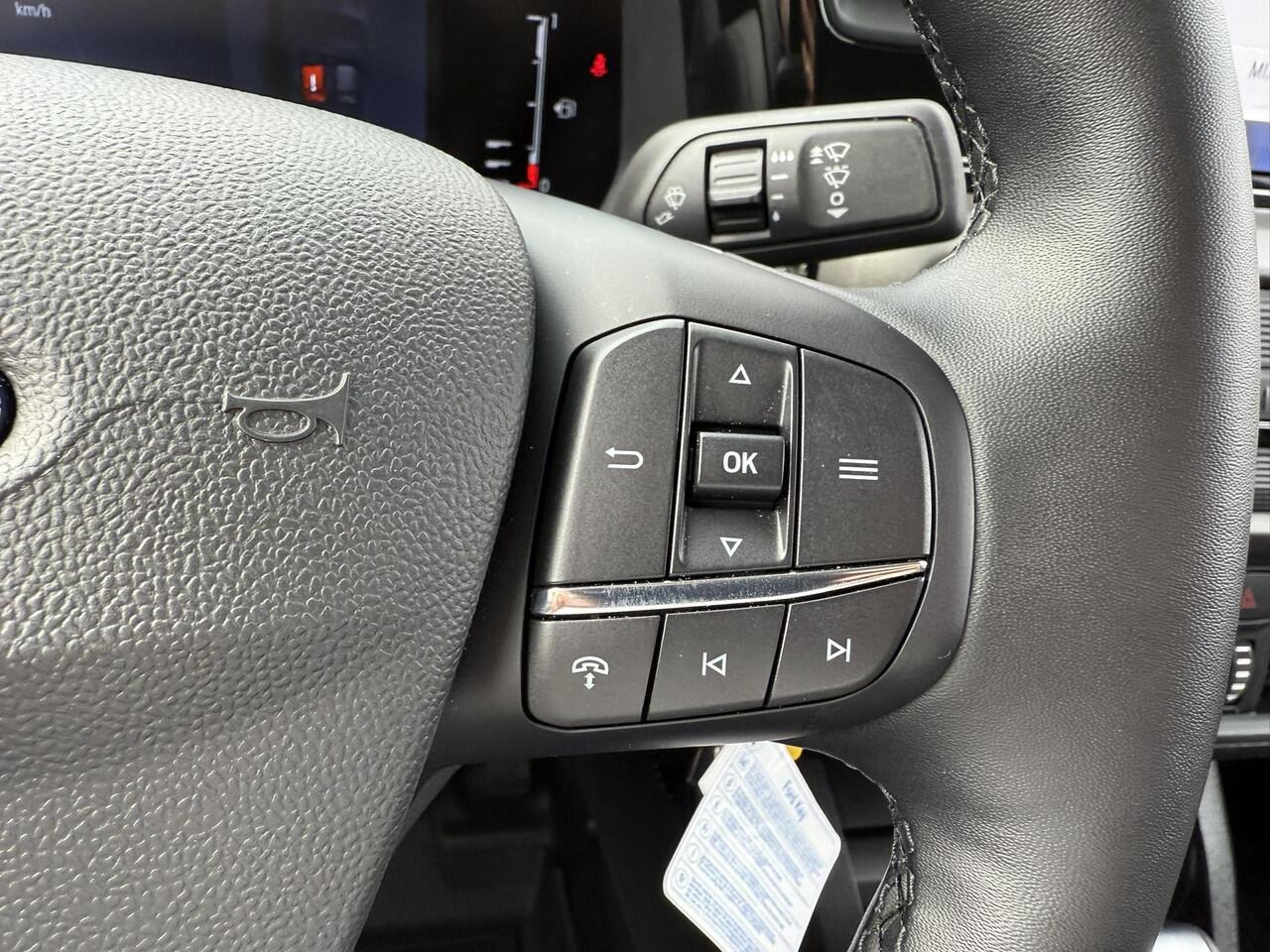 Ford TRANSIT COURIER 1.0 EcoBoost Trend | SCI | 125pk | Automaat | Winterpack | Trekhaak | Achteruitrijcamera