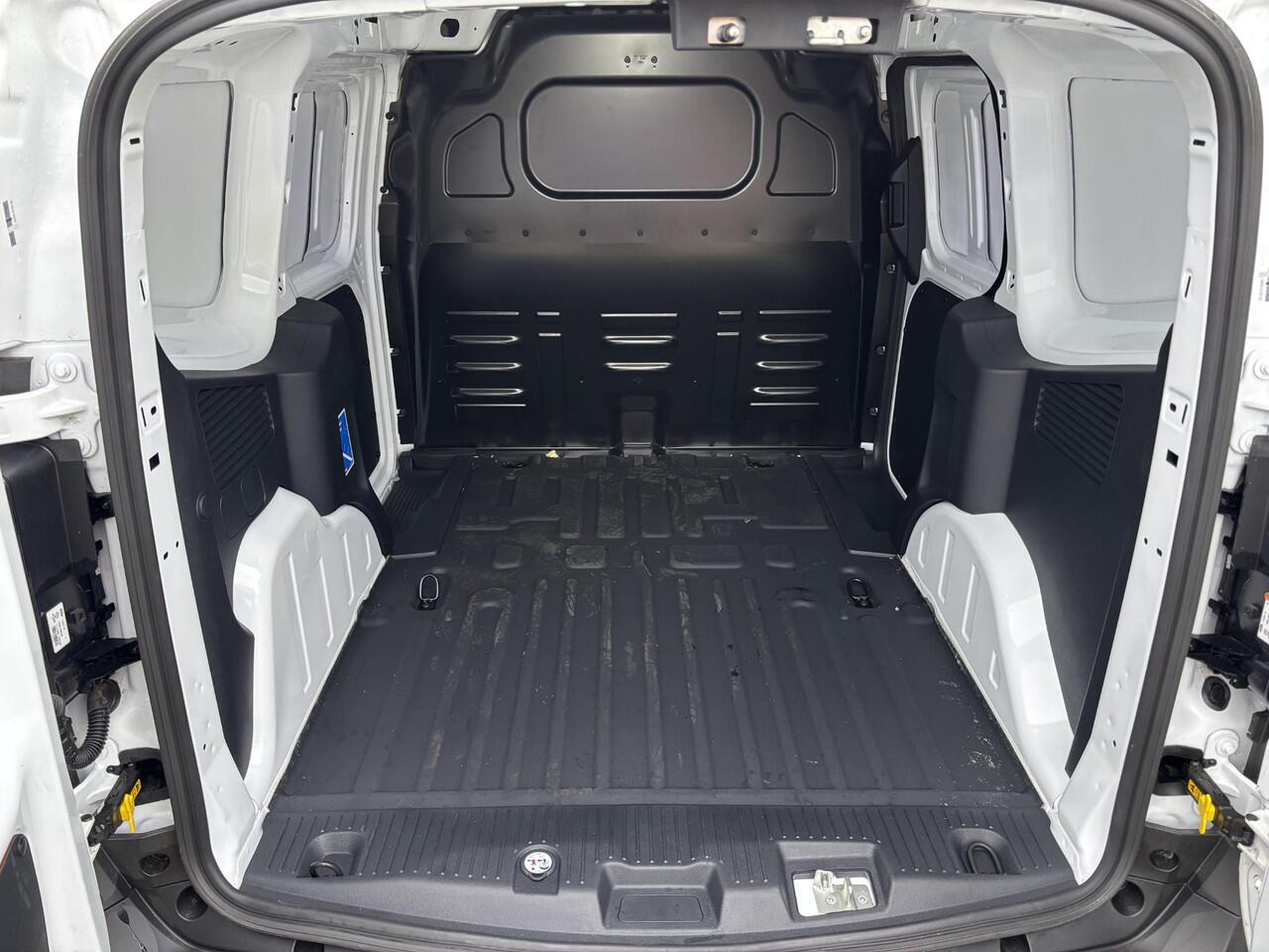 Ford TRANSIT COURIER 1.5 EcoBlue Trend | SCI | Scherm | Cruise Control | Camera