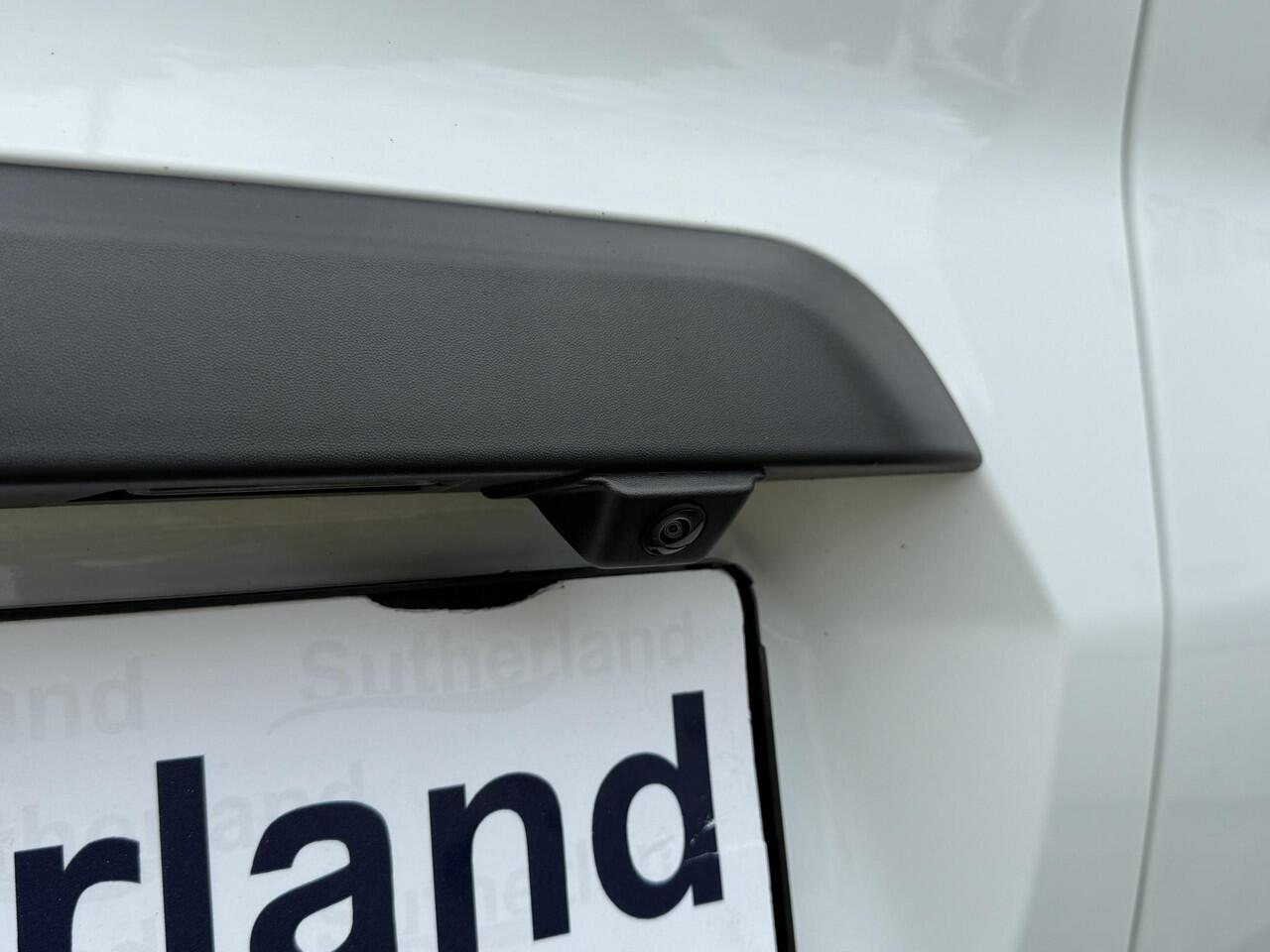 Ford TRANSIT COURIER 1.0 EcoBoost Trend | SCI | 125pk | Automaat | Winterpack | Trekhaak | Achteruitrijcamera