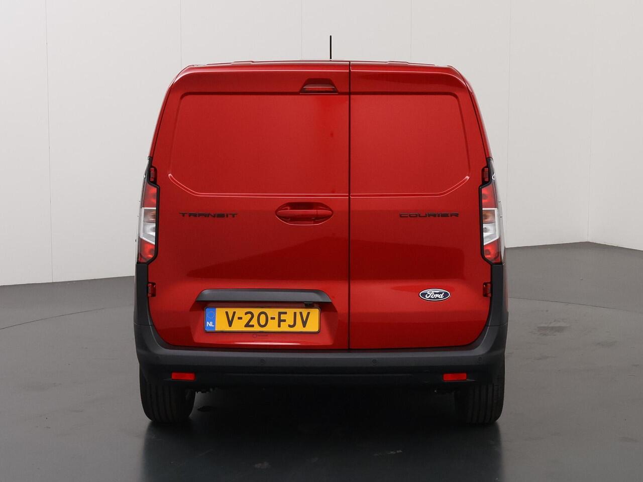 Ford TRANSIT COURIER 1.0 ECOBOOST | BENZINE | LIMITED | AUT. | NAVIGATIE | APPLE CARPLAY / ANDROID AUTO | CLIMATE CONTROL | STUUR / STOELVERWARMING | ADAPTIVE CRUISE CONTROL | BLIND SPOT | ACHTERUITRIJCAMERA