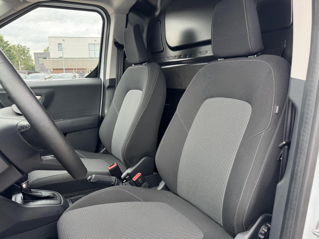 Ford TRANSIT COURIER Trend | SCI | 1.0 Ecoboost Automaat | Winterpack | Trekhaak | Achteruitrijcamera