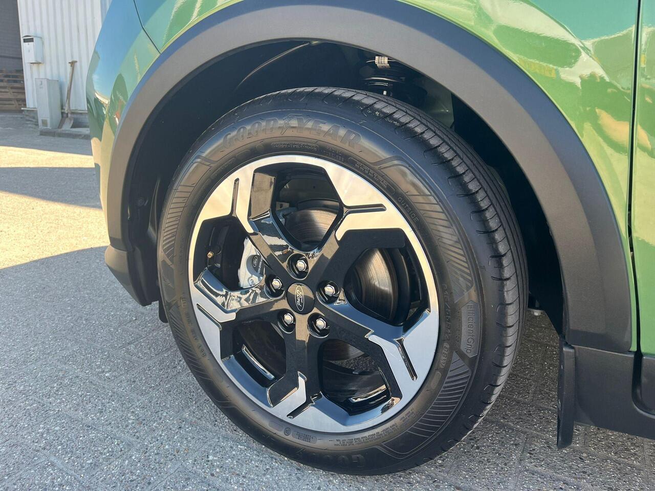 Ford TRANSIT COURIER 1.0 EcoBoost Active | Winterpack | Automatische Airco | Driver Assistance Pack | Verlengde Fabrieksgarantie tot 09-2028