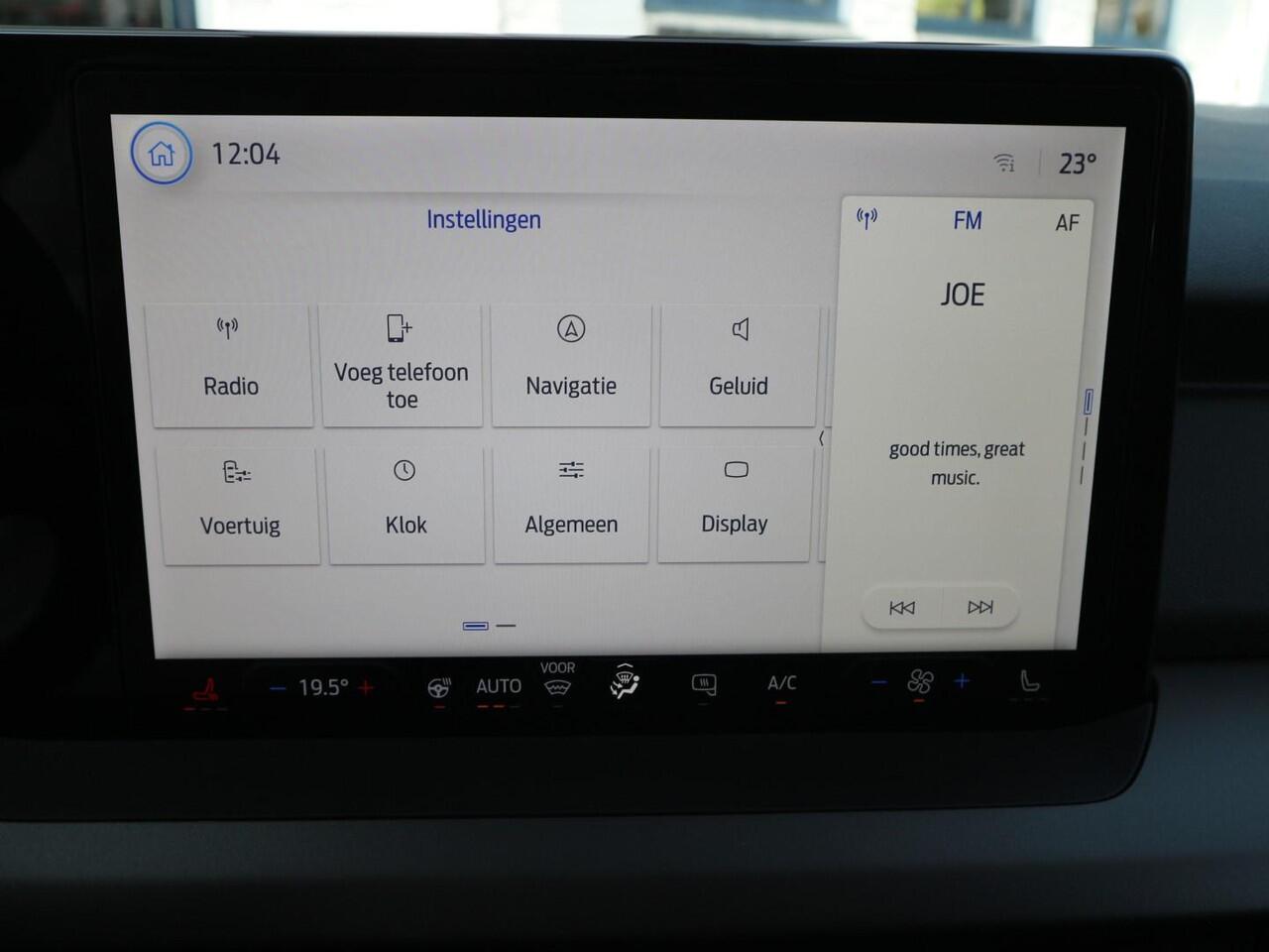 Ford TRANSIT COURIER E-Transit Limited 44 kWh * TREKHAAK * NAVI * WINTERPACK *