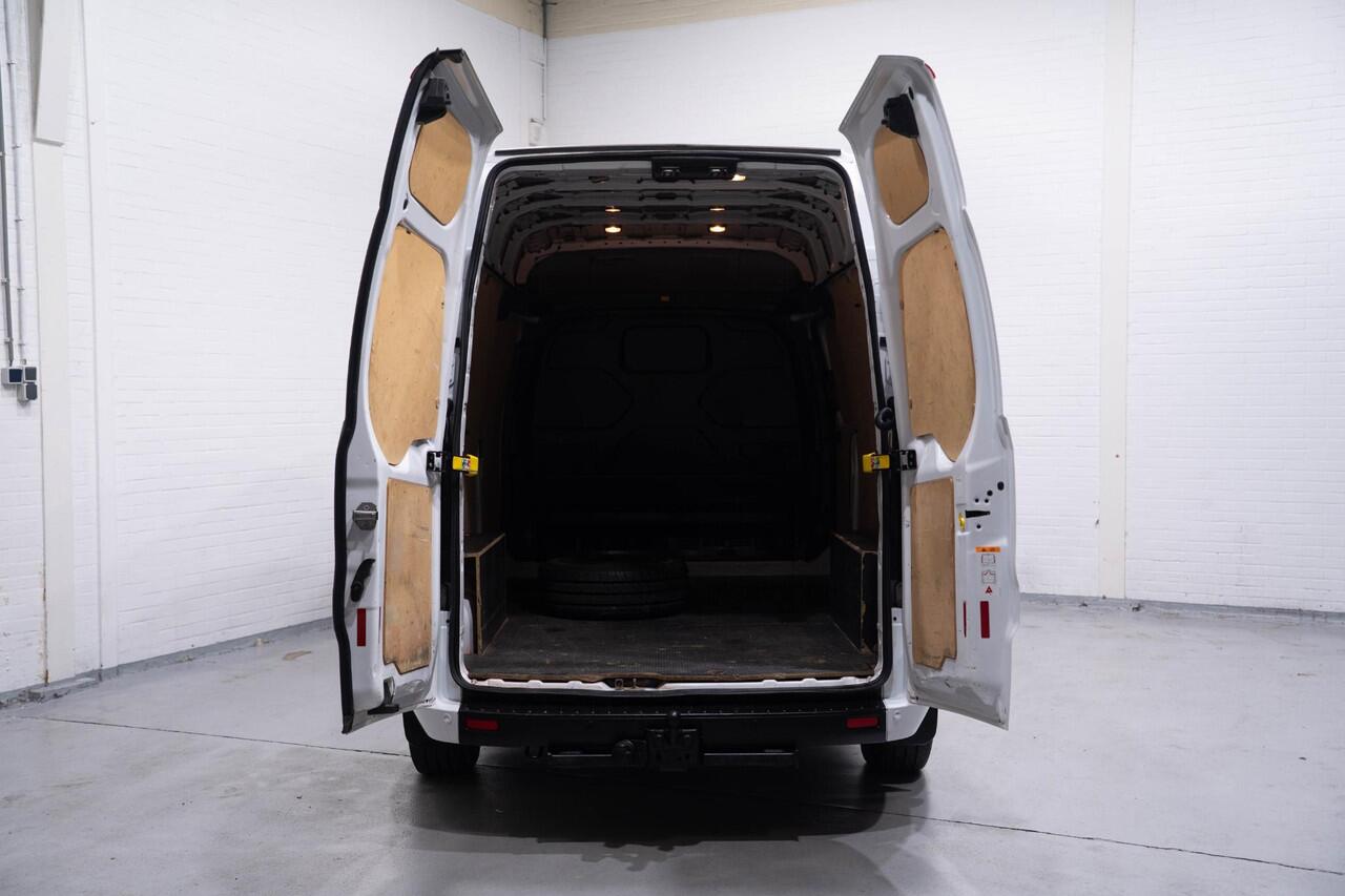 Ford TRANSIT CUSTOM 2.0 TDCi 130 pk L2H2 Hoog Dak Airco, Trekhaak Cruise Control, PDC V+A,