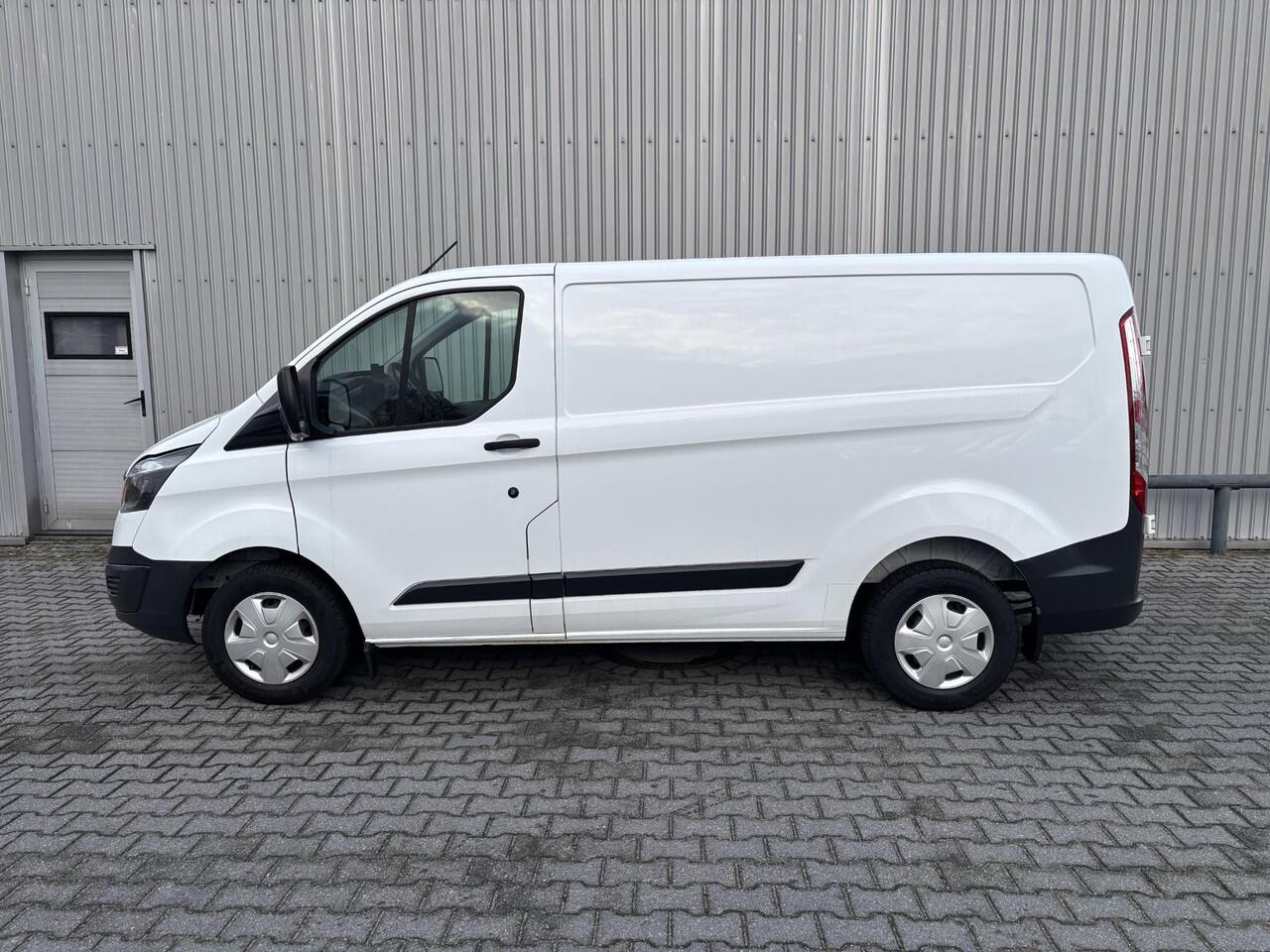 Ford TRANSIT CUSTOM 270 2.0 TDCI L1H1 Eco Edition*AIRCO*HAAK*3-PERS*