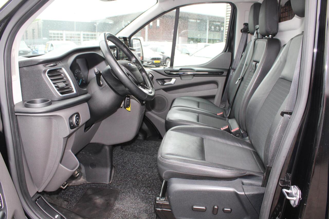 Ford TRANSIT CUSTOM 310 2.0 TDCI 170 PK L1H1 Sport | Camera | Voorruitverwarming | 17 INCH Lichtmetalen Velgen | Lederen Bekleding | Navigatie | BLIS | Lane departure |