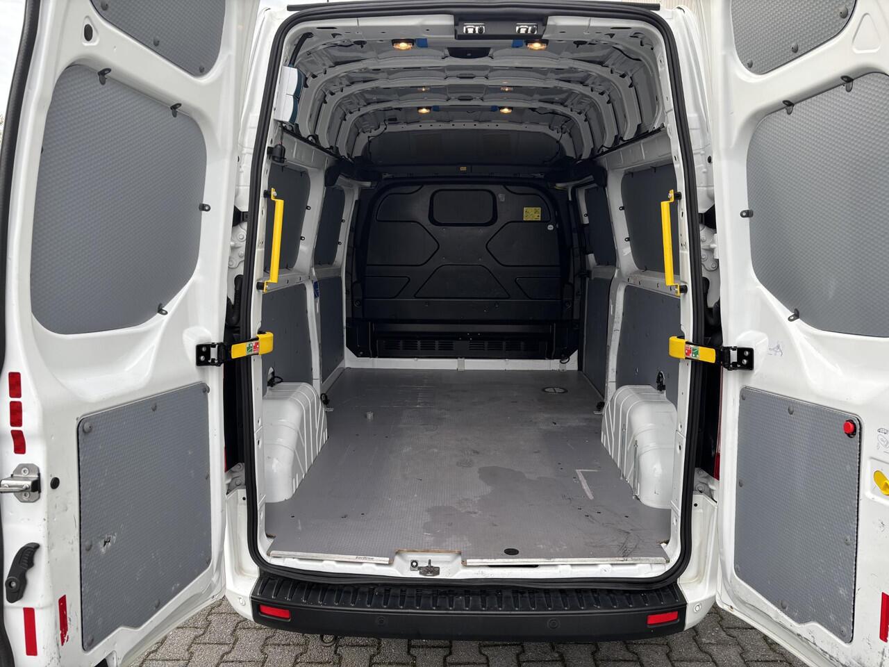 Ford TRANSIT CUSTOM 320 2.0 TDCI L2H2 Trend*A/C*CAM*CRUISE*STOELVERW.*