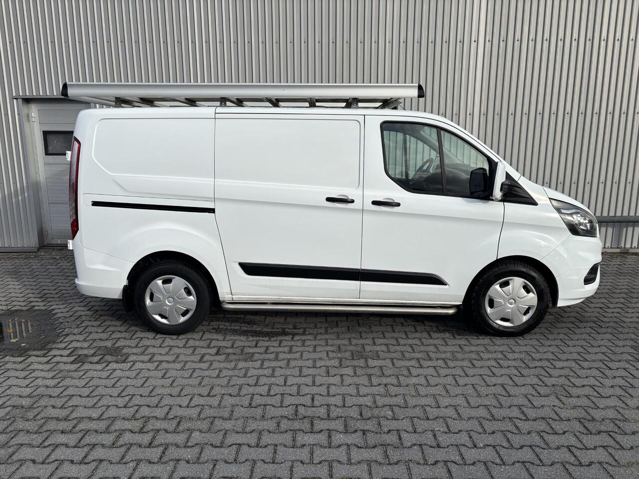Ford TRANSIT CUSTOM 2.0 TDCI L1H1*A/C*CRUISE*IMPERIAAL*HAAK*OMVORMER*