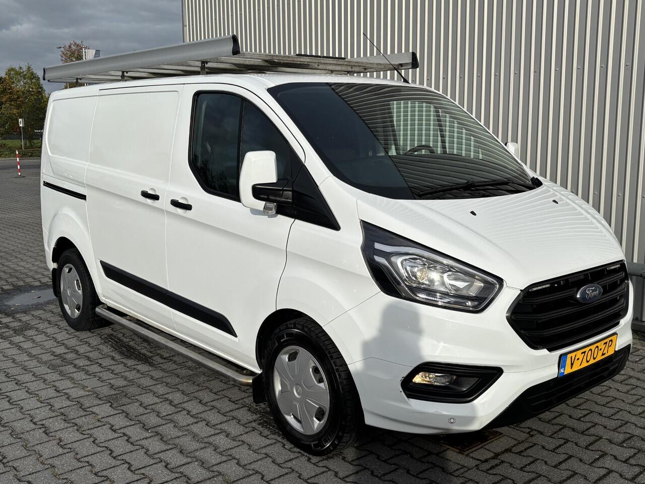 Ford TRANSIT CUSTOM 2.0 TDCI L1H1*A/C*CRUISE*IMPERIAAL*HAAK*OMVORMER*