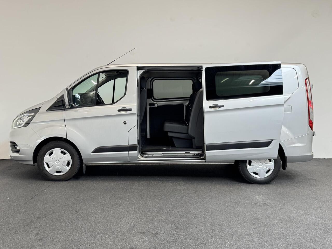 Ford TRANSIT CUSTOM 131pk Automaat L2H1 Trend Dubbele Cabine 2x Schuifdeur Navigatie Apple Carplay/Android Auto Cruise control Airco Euro6