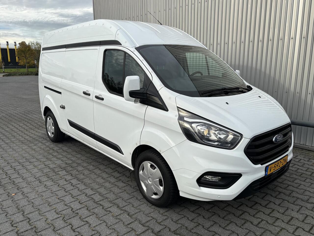 Ford TRANSIT CUSTOM 320 2.0 TDCI L2H2 Trend*A/C*CAM*CRUISE*STOELVERW.*