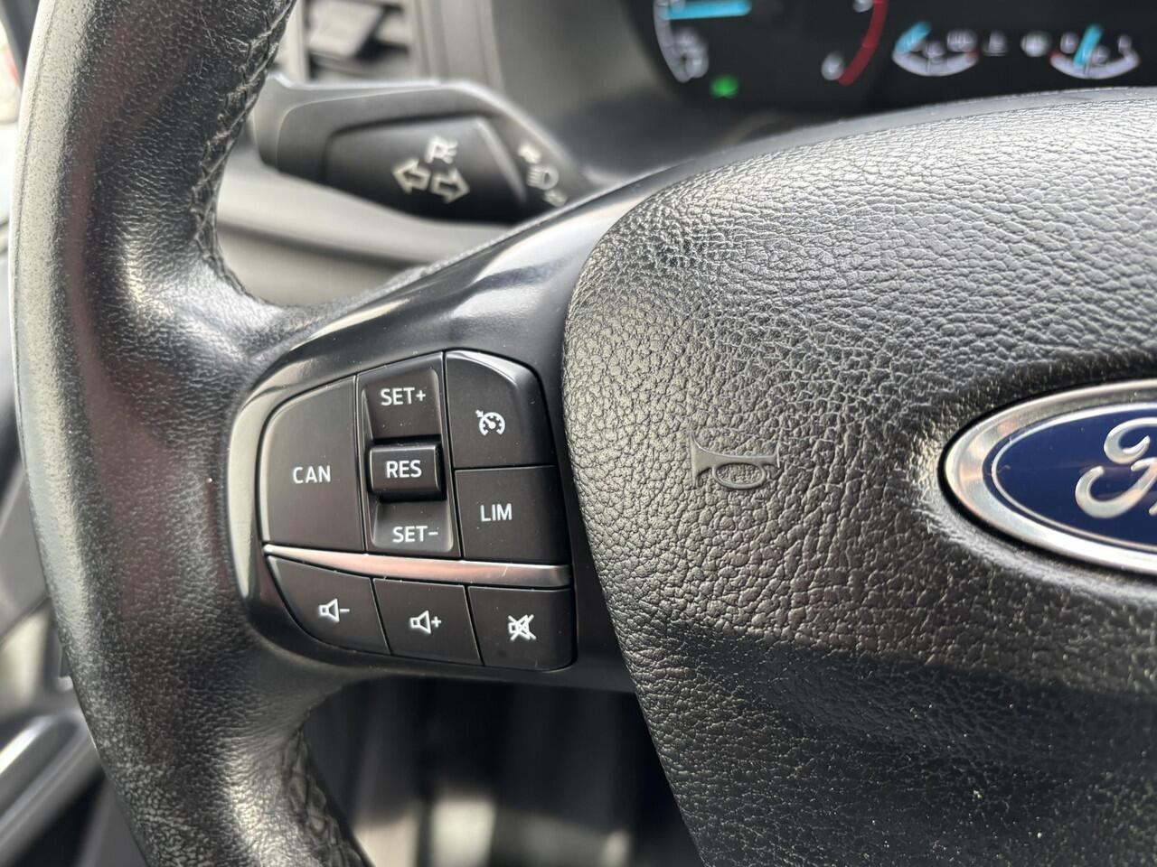 Ford TRANSIT CUSTOM 320 2.0 TDCI L2H2 Trend*A/C*CAM*CRUISE*STOELVERW.*