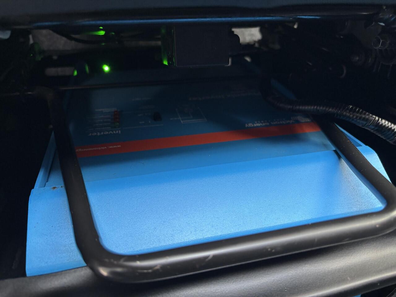 Ford TRANSIT CUSTOM 2.0 TDCI L1H1*A/C*CRUISE*IMPERIAAL*HAAK*OMVORMER*