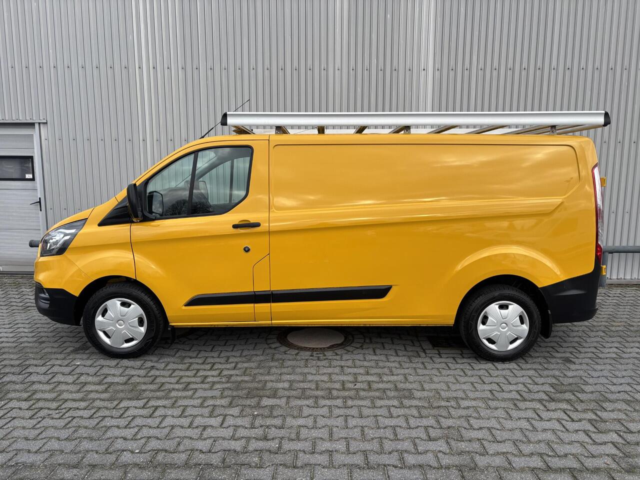 Ford TRANSIT CUSTOM 340 2.0 L2H1*A/C*CRUISE*NAVI*HAAK*STOELVERW.*TEL*