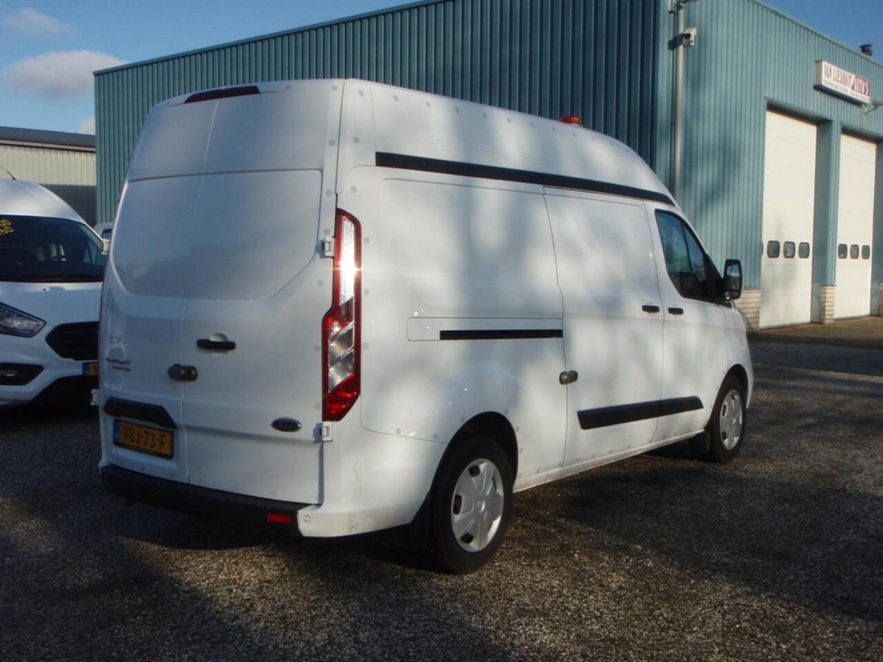 Ford TRANSIT CUSTOM 320 L2H2 Trend nette auto 137902 km 2019