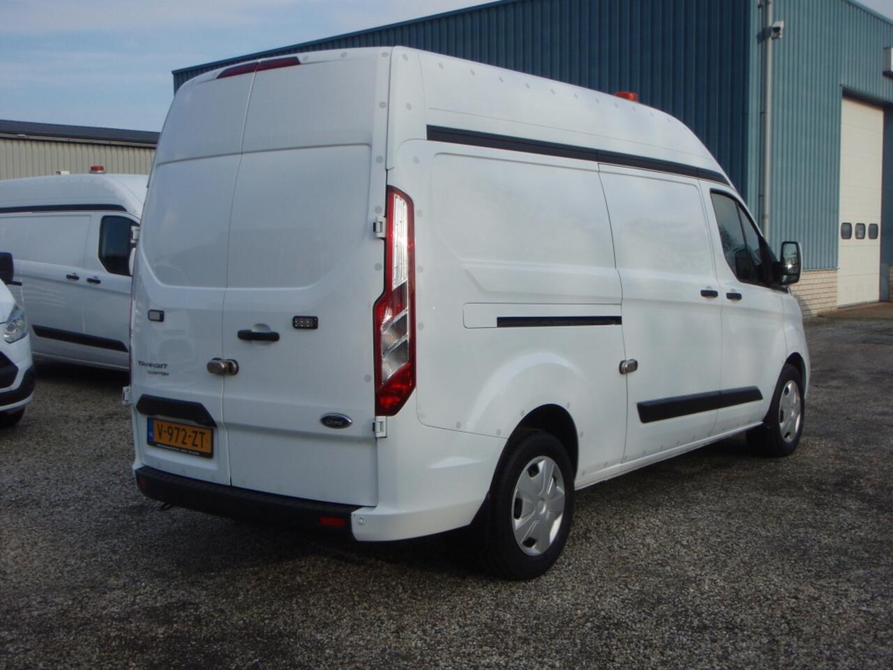 Ford TRANSIT CUSTOM L2H2 Trend zeer nette auto 106352 km 2019