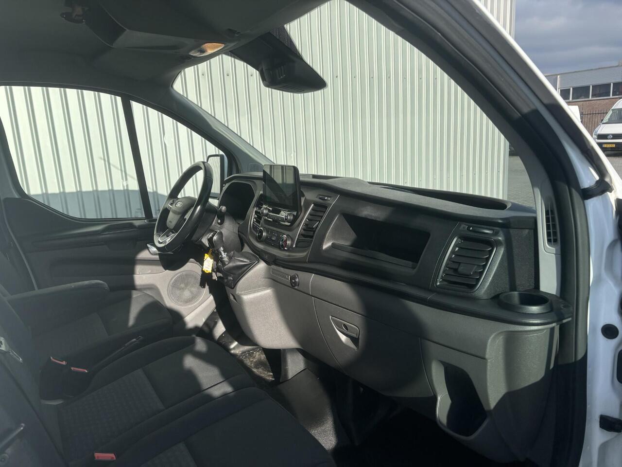 Ford TRANSIT CUSTOM 2.0 L1H1*A/C*CRUISE*NAVI*CAMERA*3PERS.*TEL*SLOTEN*