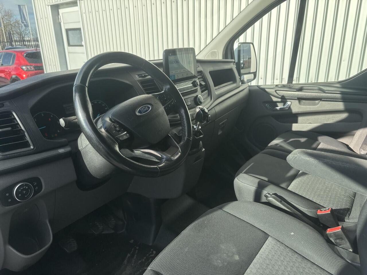 Ford TRANSIT CUSTOM 2.0 L1H1*A/C*CRUISE*NAVI*CAMERA*3PERS.*TEL*SLOTEN*