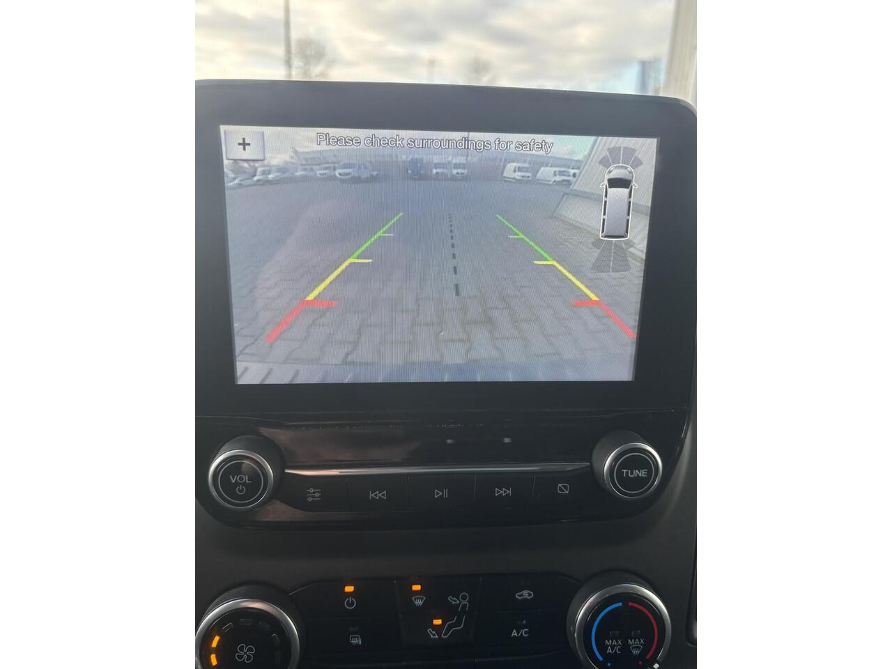 Ford TRANSIT CUSTOM 2.0 L1H1*A/C*CRUISE*NAVI*CAMERA*3PERS.*TEL*SLOTEN*