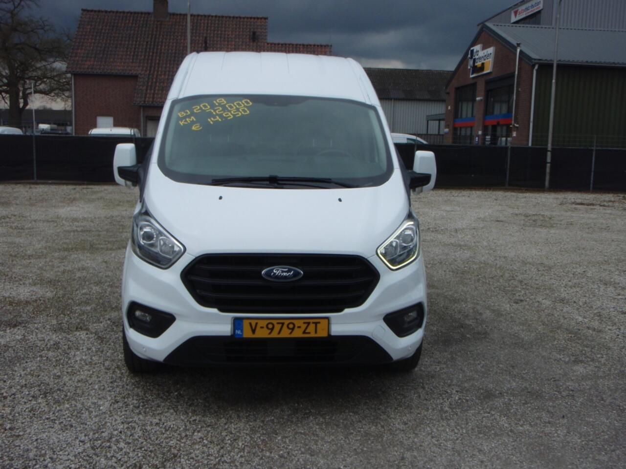 Ford TRANSIT CUSTOM L2H2 Trend Lage kilometerstand 72850 km 2019