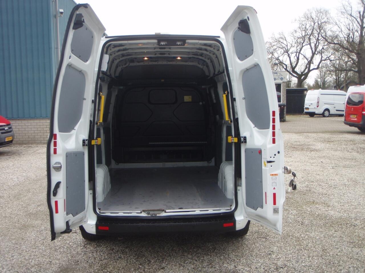 Ford TRANSIT CUSTOM L2H2 Trend Lage kilometerstand 72850 km 2019
