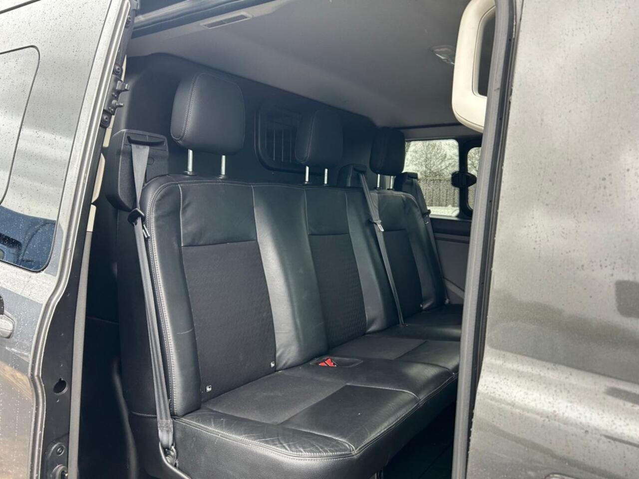 Ford TRANSIT CUSTOM 320 2.0 TDCI L1H1 Sport DC, Navi, Camera, Leder