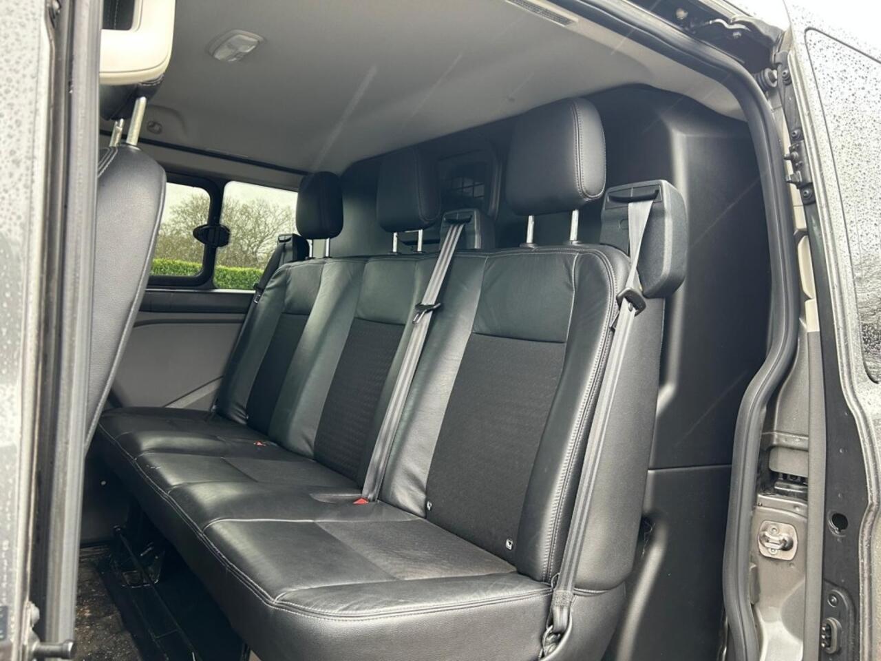 Ford TRANSIT CUSTOM 320 2.0 TDCI L1H1 Sport DC, Navi, Camera, Leder