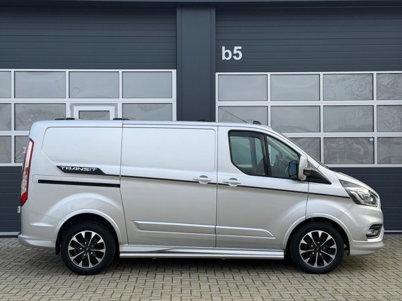 Ford TRANSIT CUSTOM 2.0 TDCi 185PK Automaat Sport / Airco / Navi / Licht metaal