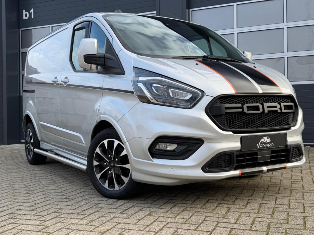 Ford TRANSIT CUSTOM 2.0 TDCi 185PK Automaat Sport / Airco / Navi / Licht metaal