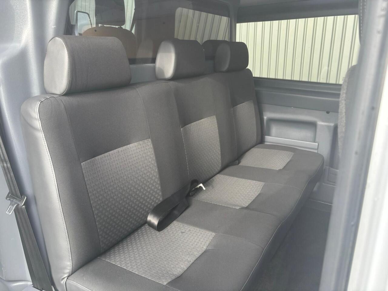 Ford TRANSIT CUSTOM 320 2.0 TDCI L2H1 DC 5PERS*A/C*CRUISE*HAAK*TEL*PDC