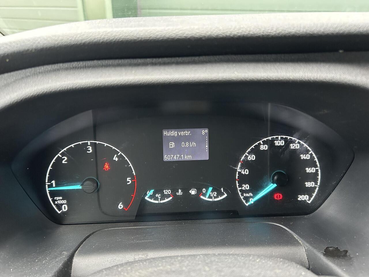 Ford TRANSIT CUSTOM 320 2.0 TDCI L1H1 Trend