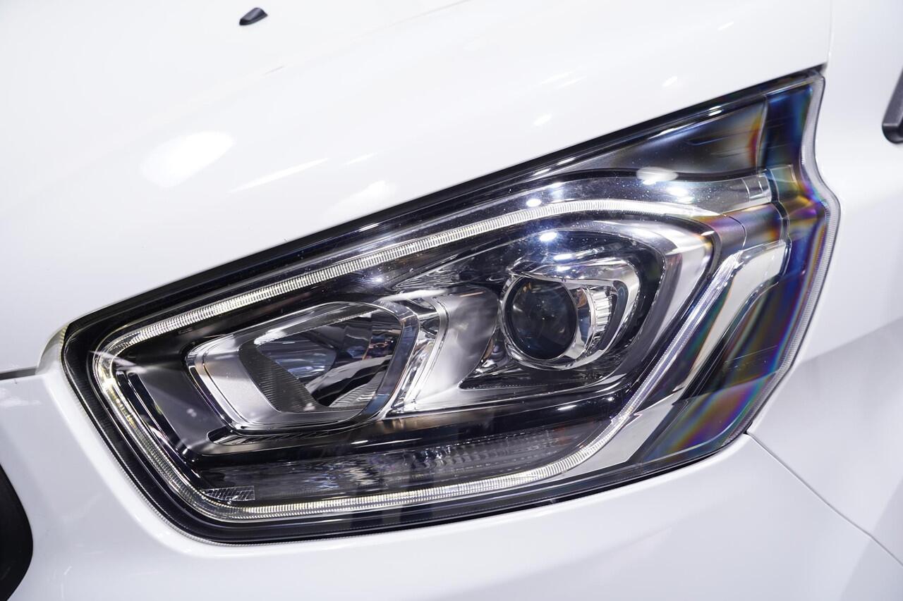 Ford TRANSIT CUSTOM 2.0 TDCi 130 pk Dubbel Cabine Edition Navi Camera, RAPTOR Grille, 18" LMV, Treeplanken, Spoiler Pack, 6-Zits