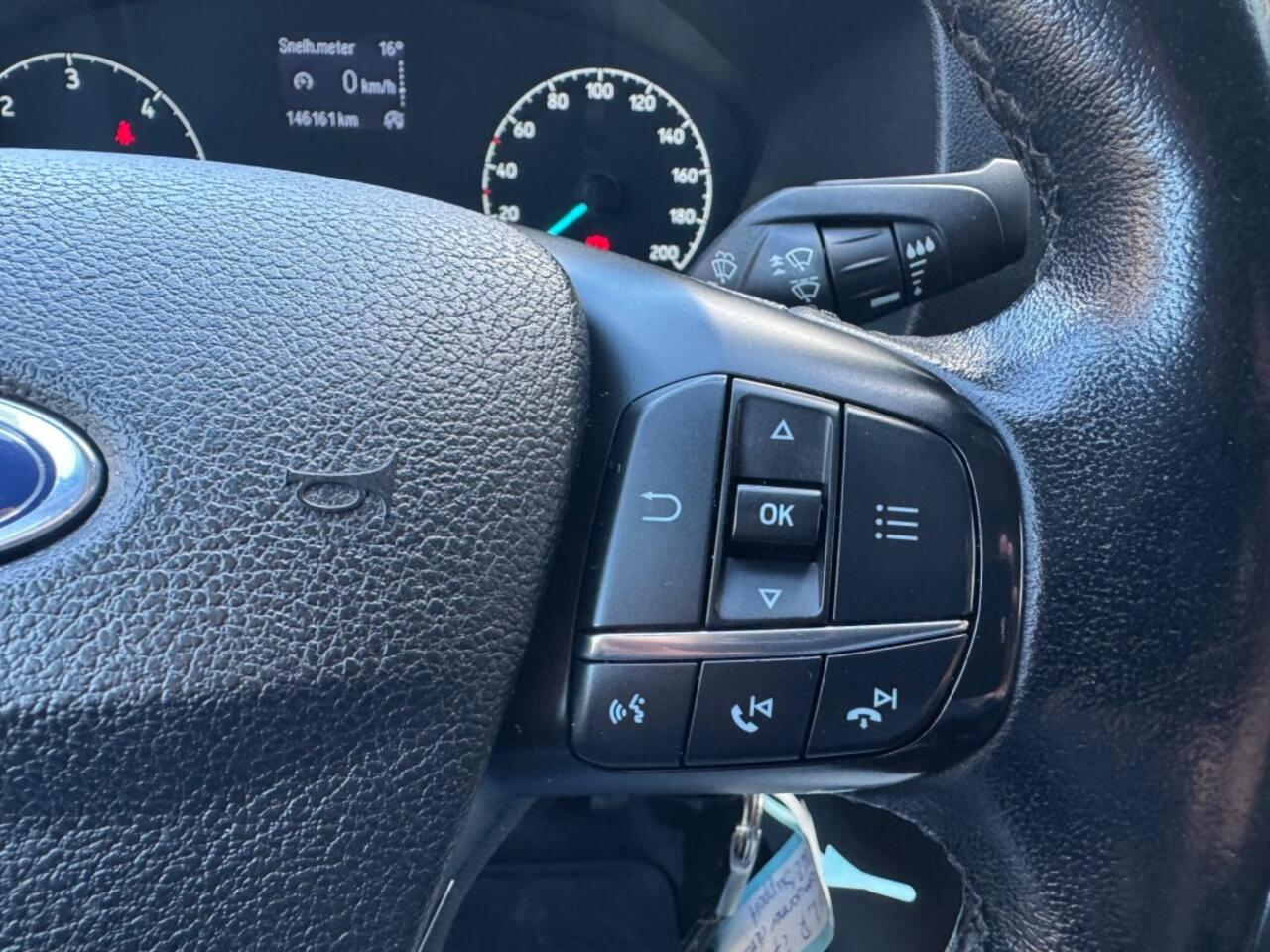 Ford TRANSIT CUSTOM 320 2.0 TDCI L2H1 TREND