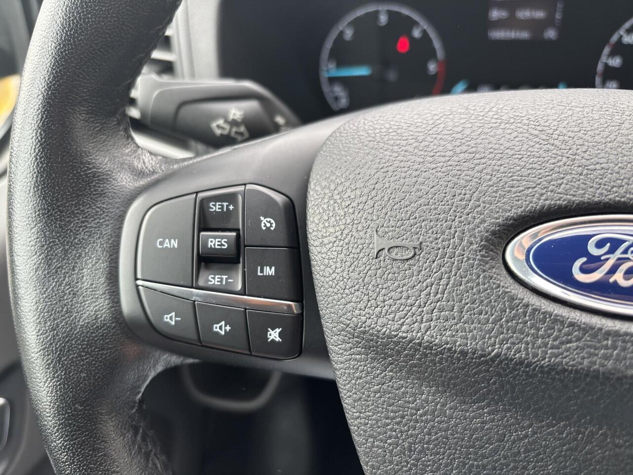 Ford TRANSIT CUSTOM 320 2.0 TDCI L2H1*A/C*CRUISE*TEL*CRUISE*STOELVERW.