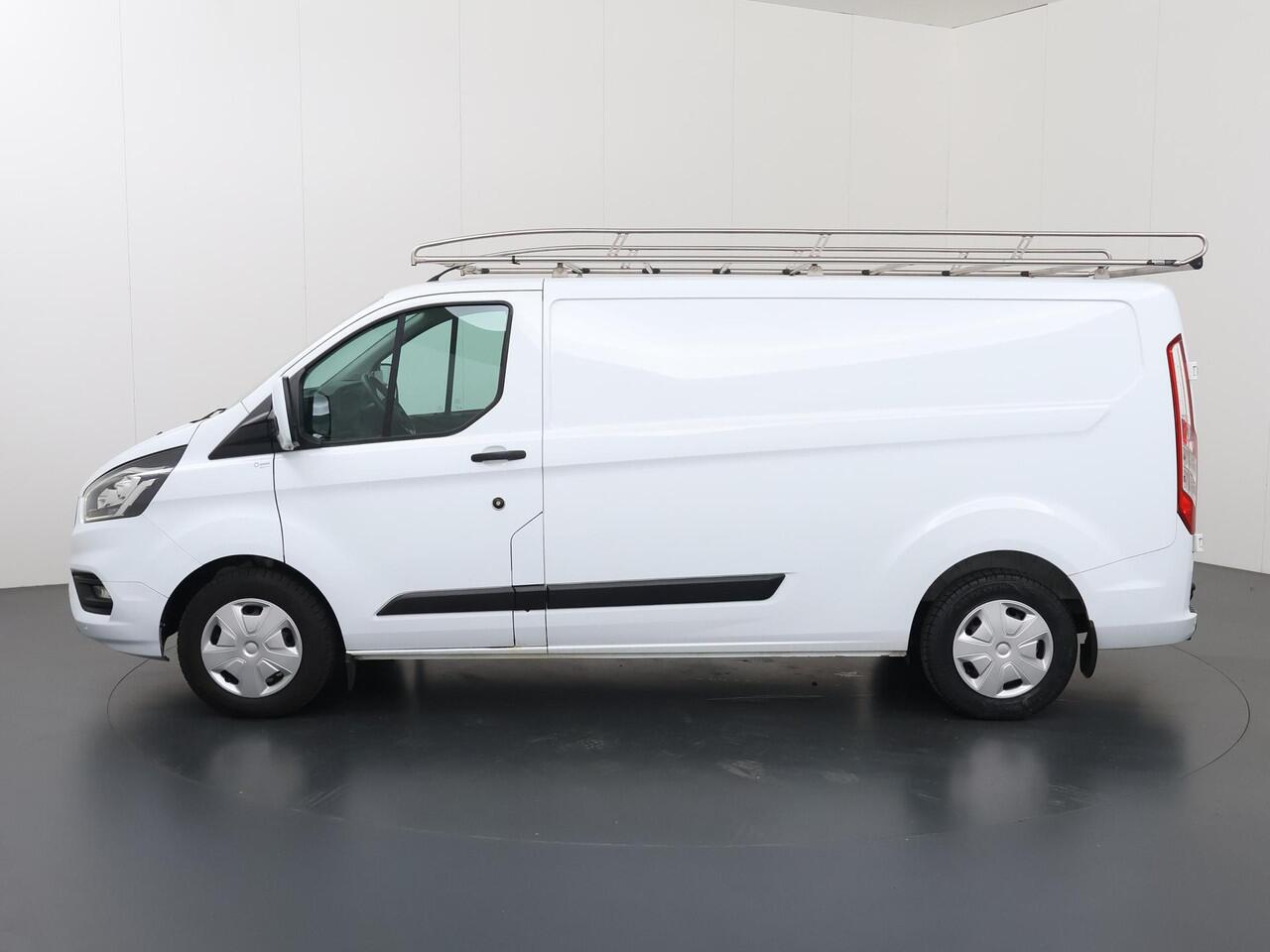 Ford TRANSIT CUSTOM 320 | 2.0 TDCI | Aut. | L2 H1 | Trend | AIRCO | CRUISE CONTROL | CAMERA | STOELVERWARMING | STOEL - STOEL | APPLE CARPLAY EN ANDROID AUTO | TREKHAAK | PARKEERSENSOREN