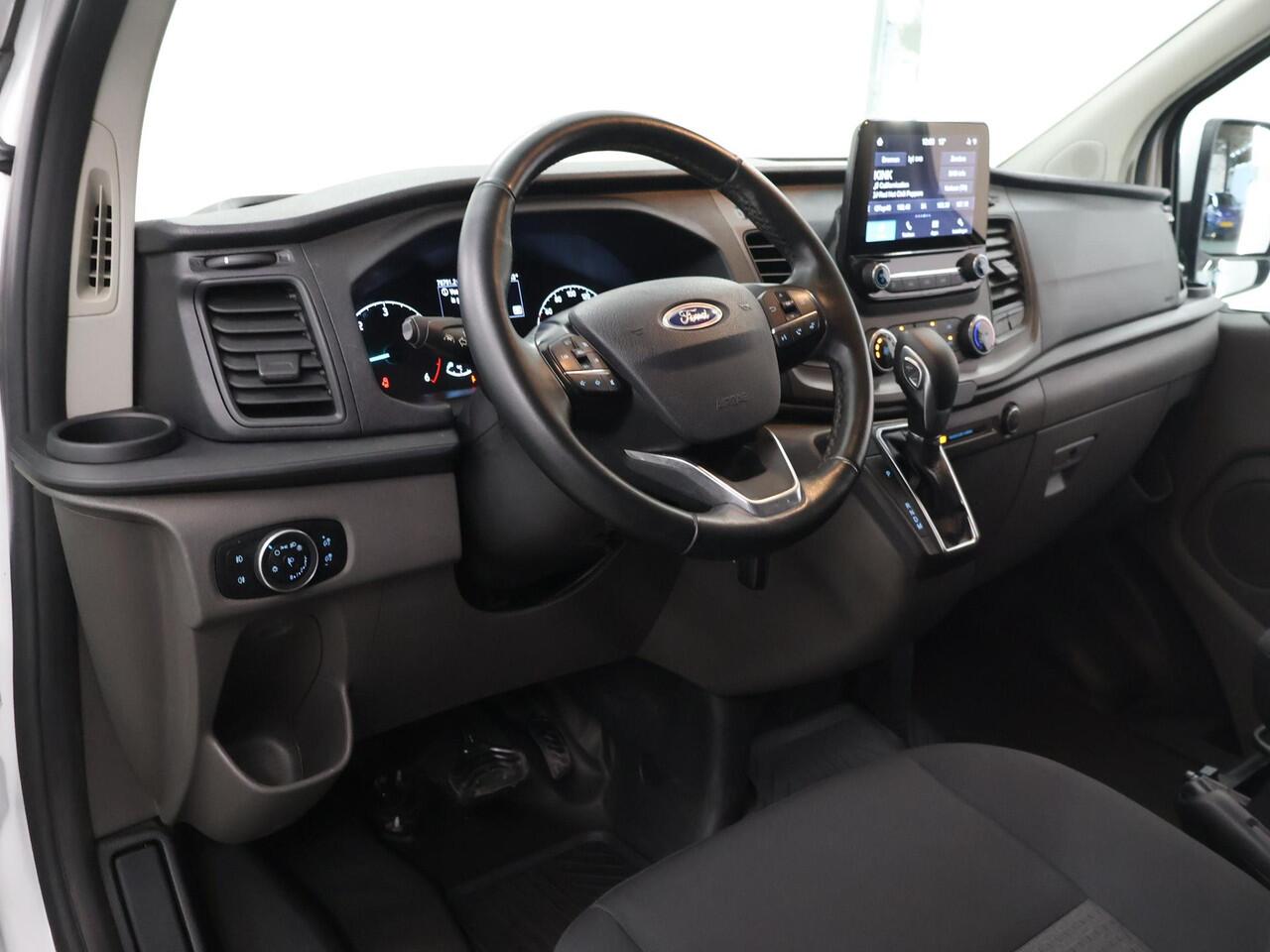 Ford TRANSIT CUSTOM 320 | 2.0 TDCI | Aut. | L2 H1 | Trend | AIRCO | CRUISE CONTROL | CAMERA | STOELVERWARMING | STOEL - STOEL | APPLE CARPLAY EN ANDROID AUTO | TREKHAAK | PARKEERSENSOREN