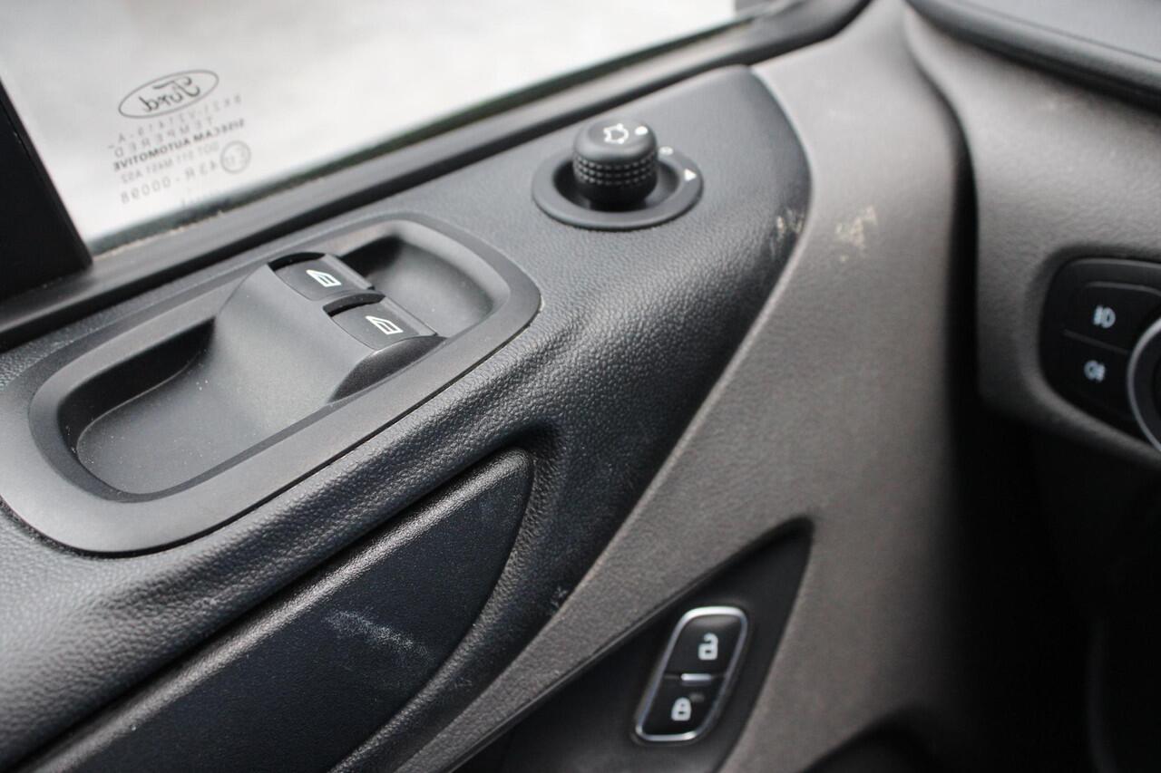 Ford TRANSIT CUSTOM 300 2.0 TDCI L2H1 Trend | SCI |130pk |