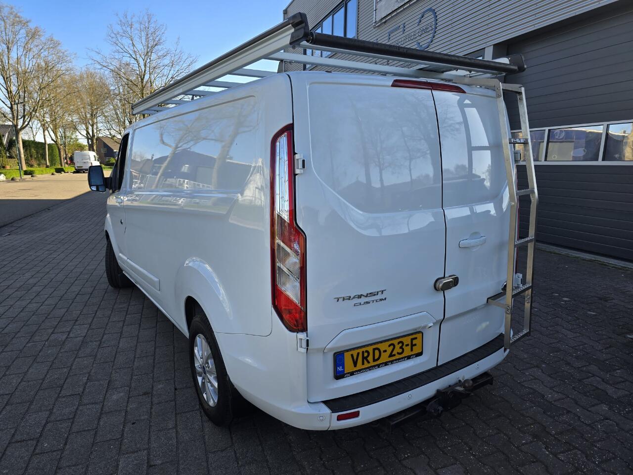 Ford TRANSIT CUSTOM 300 2.0 TDCI L2H1 LINITED 170PK
