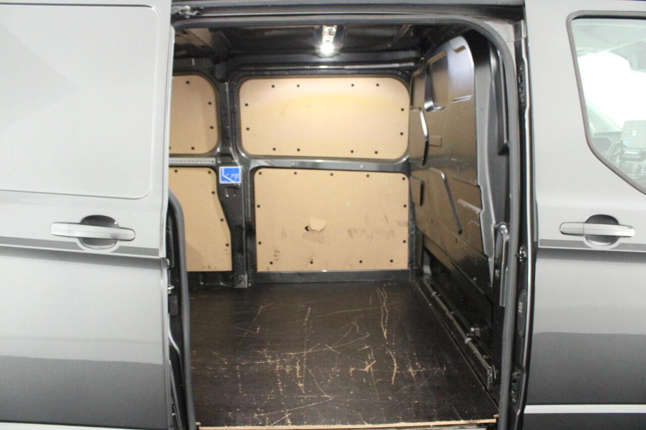 Ford TRANSIT CUSTOM 320 2.0 TDCI 185pk Automaat L2H1 Sport Bijrijdersbank Stoelverwarming Xenon Camera Carplay